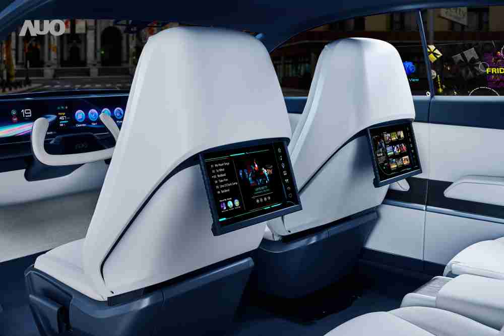 尊龙集团将于CES 展示全新Smart Cockpit 2024，，可紧密串连使用者多元需求，，，并革新座舱内部的应用和设计，，，，带来身历其境且引人入胜的视觉飨宴，，，满足驾乘人员的全方位体验